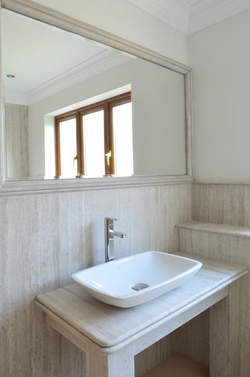 Llwyn Helyg Country House Guest House Carmarthen Phòng bức ảnh
